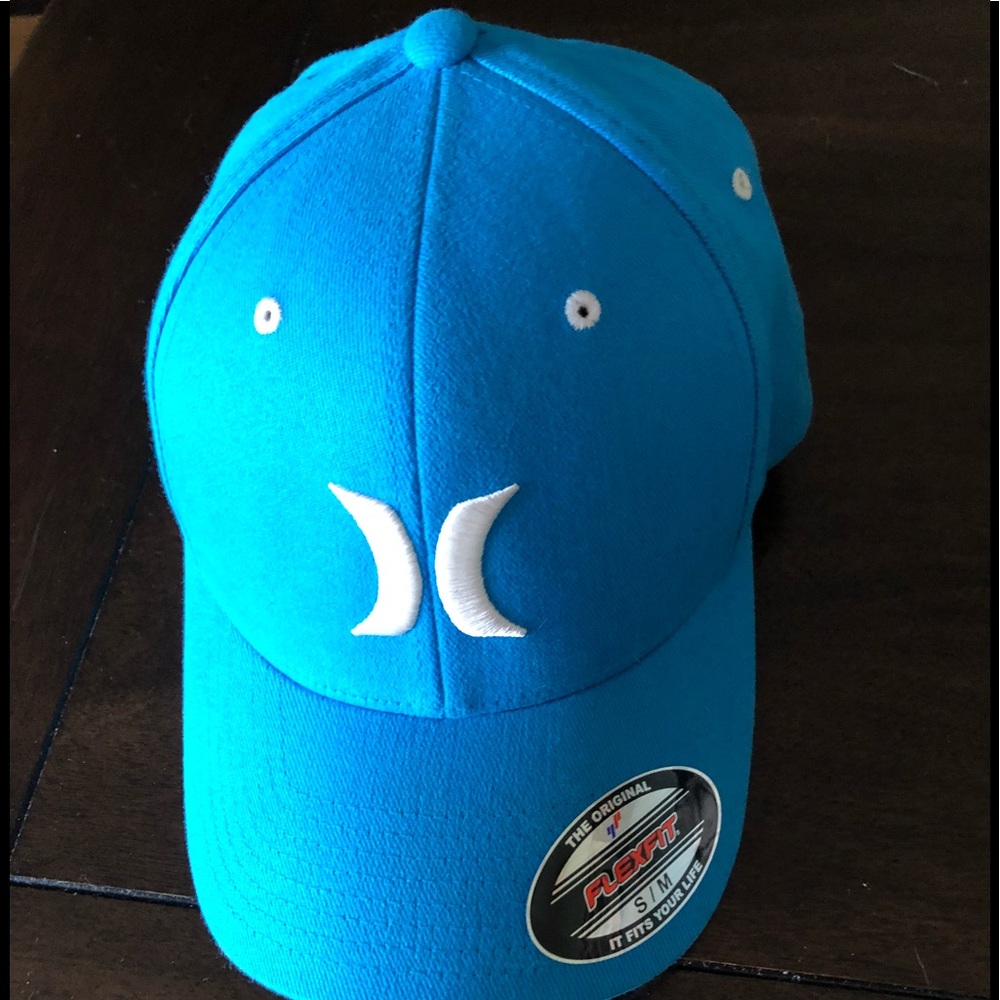 Fitted Aqua Blue Hurley Hat *S/M*